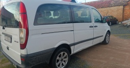 Mercedes Vito putnički 8+1 registriran godinu dana