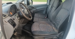 Mercedes Vito putnički 8+1 registriran godinu dana