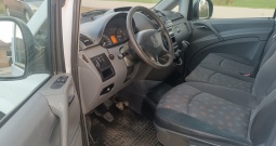 Mercedes Vito putnički 8+1 registriran godinu dana