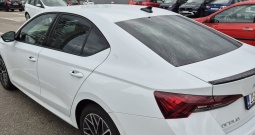 Škoda Octavia 1.5 TSI 2023 Style + Sportski paket
