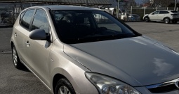 Hyundai i30 1.4 benzin- registriran godinu dana