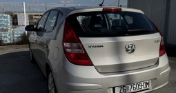 Hyundai i30 1.4 benzin- registriran godinu dana