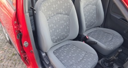 Chevrolet Spark Spark, klima, maksimalno uredan