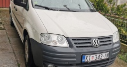 VW Caddy Maxi 1.9 TDI, klima, kuka, reg. do 04/2027