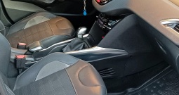 Peugeot 2008 1. 6 e-hdi