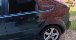 Ford Focus MK2 1.6 TDCi 2006. godina registriran godinu dana