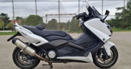 Prodajem Tmax 500 530cm3