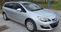 Opel astra J