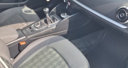 Audi a3 Sportback 1.6.tdi 2 vlasnik 8.g. 7600 e