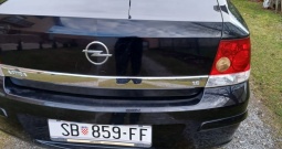 Opel Astra Cosmo 1.8 I