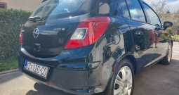 Opel corsa 1. 3 cdti