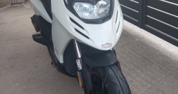 Prodajem scooter Piaggio Typhoon 50 cm