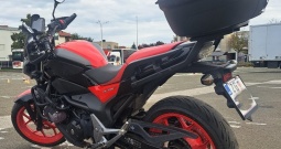 Hondu NC 750 SA, sa dodatnom opremom