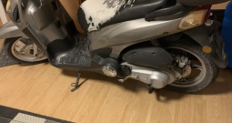 Prodajem scuter