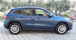 Mercedes GLA Klasa 180d 2.0 Automatik Business-Novi Model