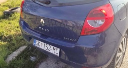 Renault clio 3 1.2 16v 2006 reg do 9mj