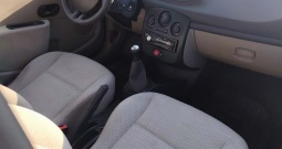 Renault clio 3 1.2 16v 2006 reg do 9mj