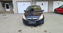 Opel Corsa 1. 3cdti 6 brzina
