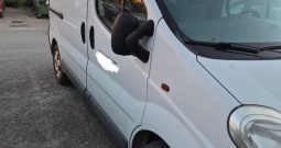 Opel Vivaro transporter 1.9 TDI