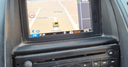 Opel Vivaro transporter 1.9 TDI