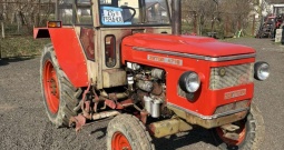 Traktor Zetor 4718