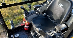 2013 Bager CAT 301.7D + transportna prikolica