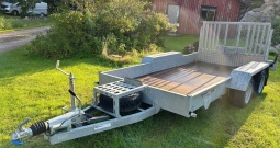 2020 Bager Volvo EC20E + transportna prikolica