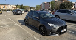 Toyota Yaris 1.5 Hybrid Sport