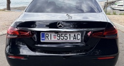 Mercedes E 220 d 360, alarm, multibeam, garancija