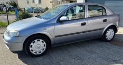 Opel Astra 1.4 benzin, 1. Vlasnik, 58ooo kilometara, servisna, novo