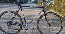 Biciklli specijalka. Olímpic spirit