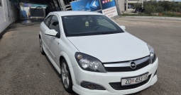 Opel astra GTC 1.6 Opc line
