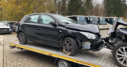 Hyundai i30 1,4 16V 80kw u dijelovima prodajem