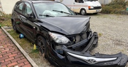 Hyundai i30 1,4 16V 80kw u dijelovima prodajem