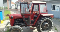 Traktor IMT 539 sa kabinom