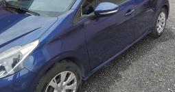 PEUGOT 208 ACTIVE 1,2,2016 god. ,servisiran ,4 nove zimske gume ,54 670 km