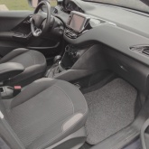 PEUGOT 208 ACTIVE 1,2,2016 god. ,servisiran ,4 nove zimske gume ,54 670 km