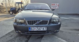 Volvo S80 2,5 T '04, atestrani plin