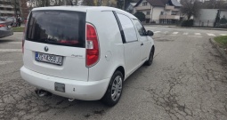 Škoda praktik 1.6.tdi 2013 godina 2200 eura