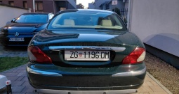 Jaguar x-type 2.0d 2004.