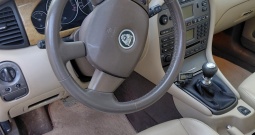 Jaguar x-type 2.0d 2004.