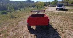 Agrija sa prikolicom