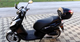 Prodajem skuter Peugeot Kisbee 50 ccm