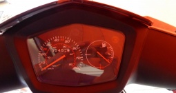 Prodajem skuter Peugeot Kisbee 50 ccm