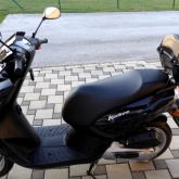 Prodajem skuter Peugeot Kisbee 50 ccm