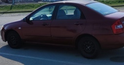 Kia Cerato LX CRDI 1.5 2006