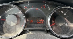 Peugeot 3008 ACTIVE 1,6 BlueHDI 120 EAT6-AUTOMATIC