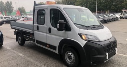 Peugeot Boxer sanduk d. K. L4 2, 2 bluehdi 180-novo, 2024 god.
