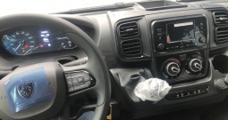 Peugeot Boxer sanduk d. K. L4 2, 2 bluehdi 180-novo, 2024 god.