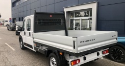Peugeot Boxer sanduk d. K. L4 2, 2 bluehdi 180-novo, 2024 god.